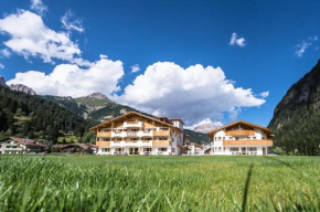 Golden Park Resort Campitello Die Fassa